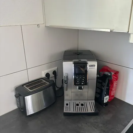 Large Apartment *